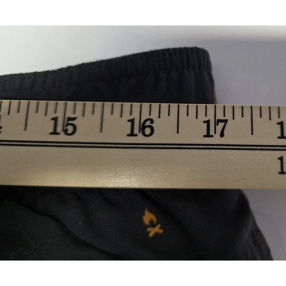 The North Face Mens Size‎ L Mesh Lined Campfire Print Short